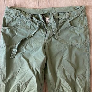 PRANA GREEN PANT SIZE MEDIUM